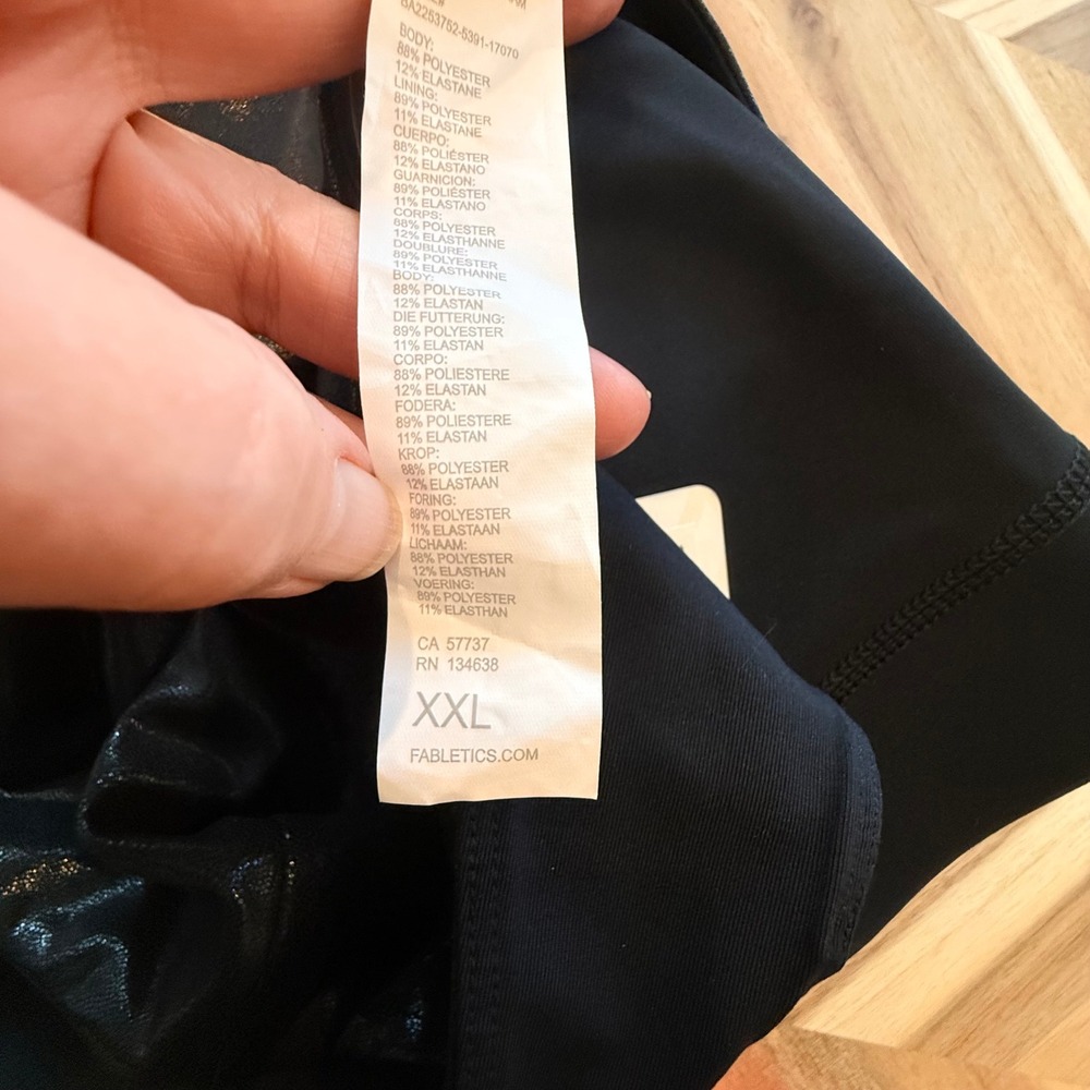 Fabletics Harlyn Midi Medium Impact Sports Bra XXL Black+Pink Hologram NWT 2pk - Picture 5 of 5
